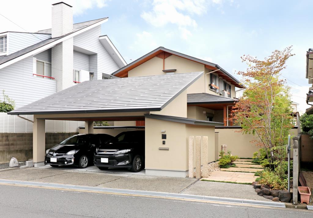 家族が集まりゆったりと寛げる永く住んで居心地のいい家　外装